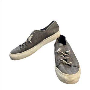 Sperry women’s fashion sneakers size 11M